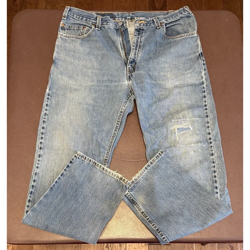 VTG Levis 505 Jeans Mens 36x32 Blue Medium Wash Regular Straight Leg Denim 2002